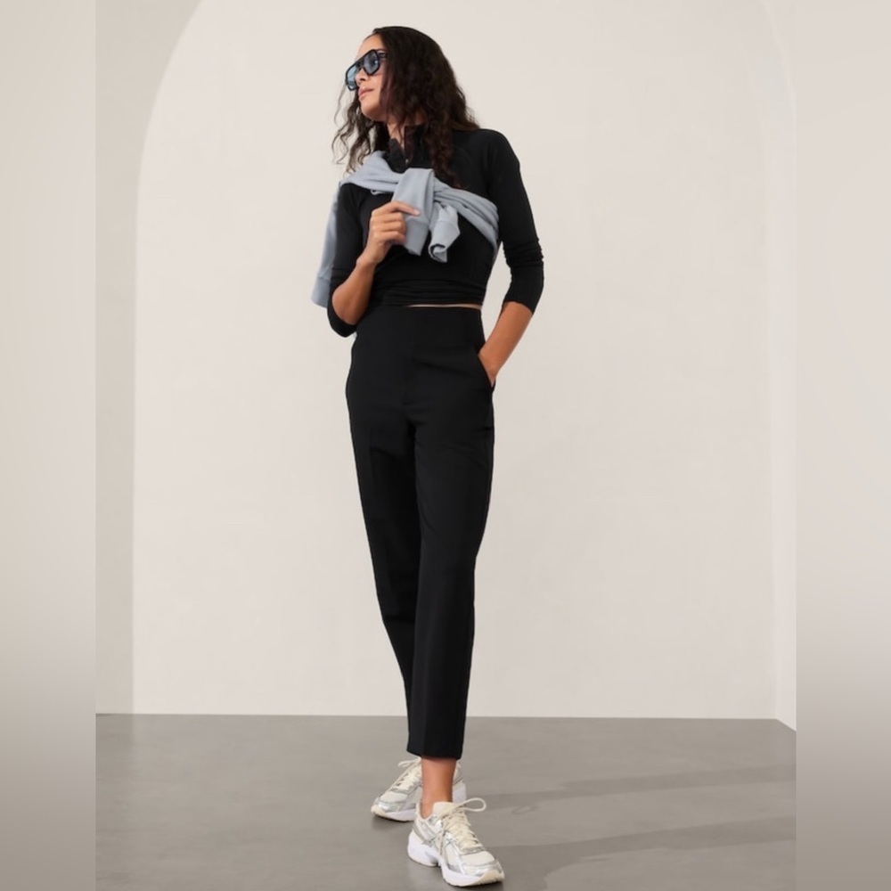 NWT Athleta Endless Black Pants size 12/T - Picture 3 of 10